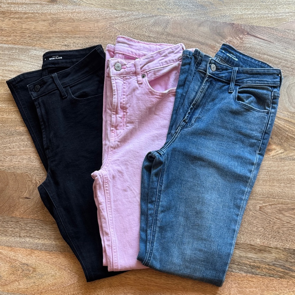 Women's Old Navy Jeans Bundle - Black, Pink, and Blue - Size 2